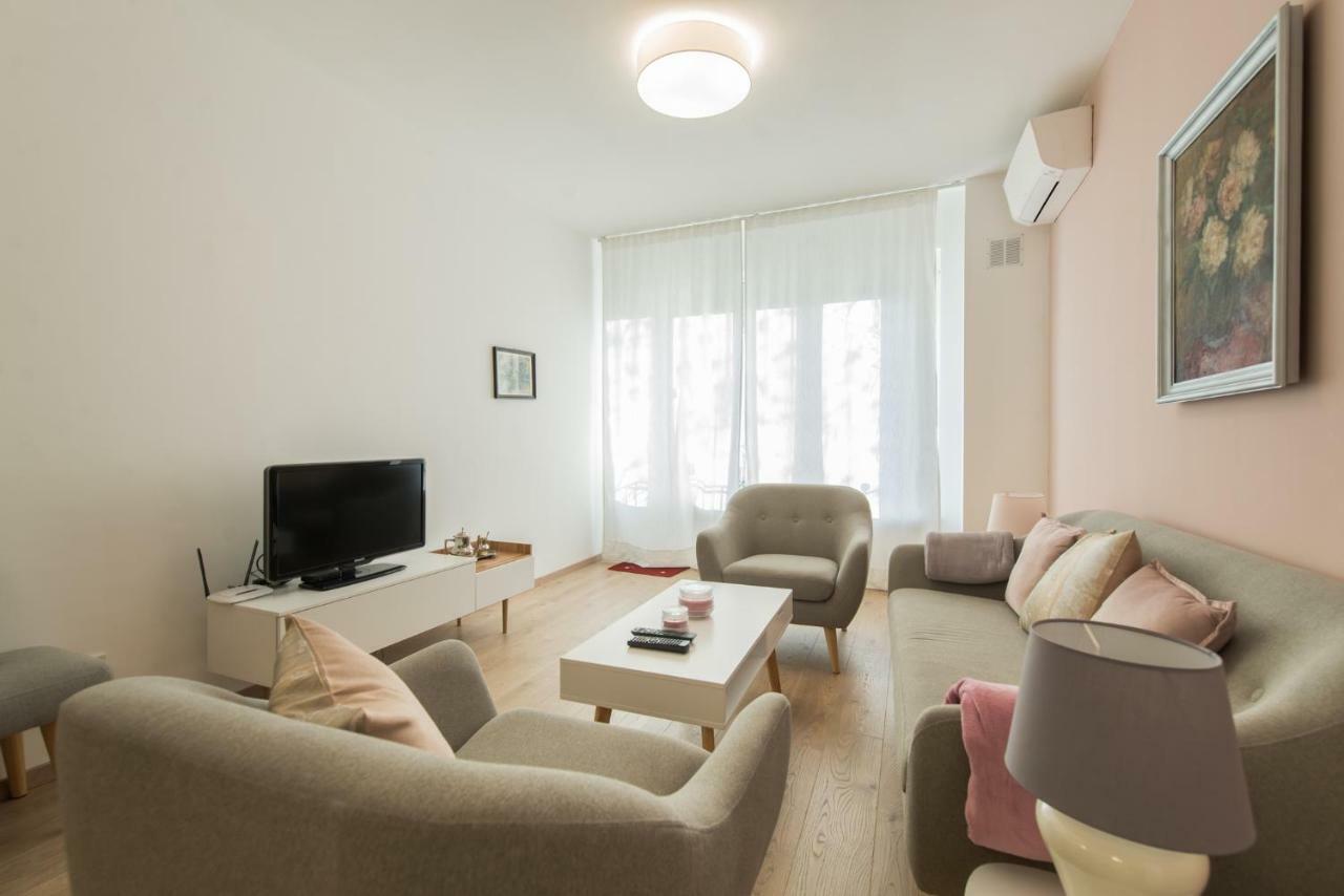 Chic And Spacious In - Patriarh Evtimiy By Flat Mаnager Apartament *
