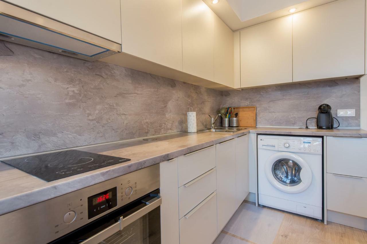 Chic And Spacious In - Patriarh Evtimiy By Flat Mаnager Apartament *